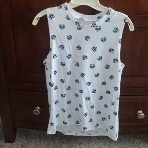 Football hearts tank